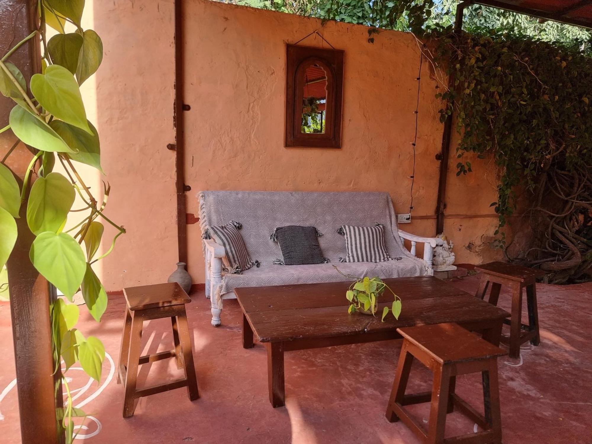 Karavan Kafe Пушкар Экстерьер фото